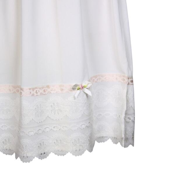 Vintage White Nylon Half Slip w Lace Pink Ribbon and Rose W26-30" L21" -Hey Viv - Picture 5 of 6